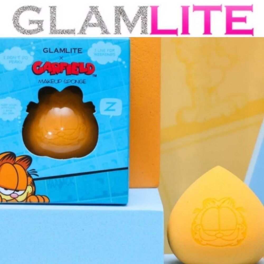 Glamlite X Garfield Makeup Sponge